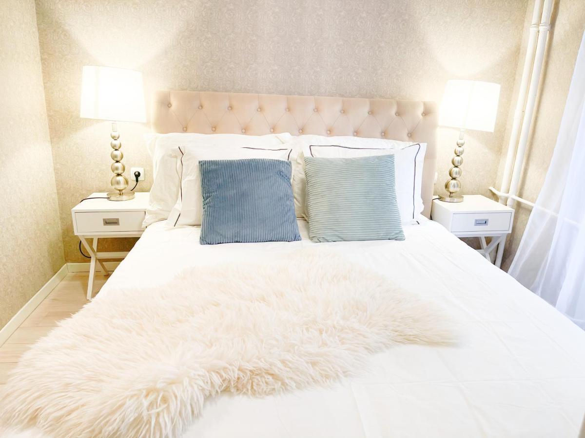 Apartamento Downtown Deak-ferris Wheel Luxury Budapest