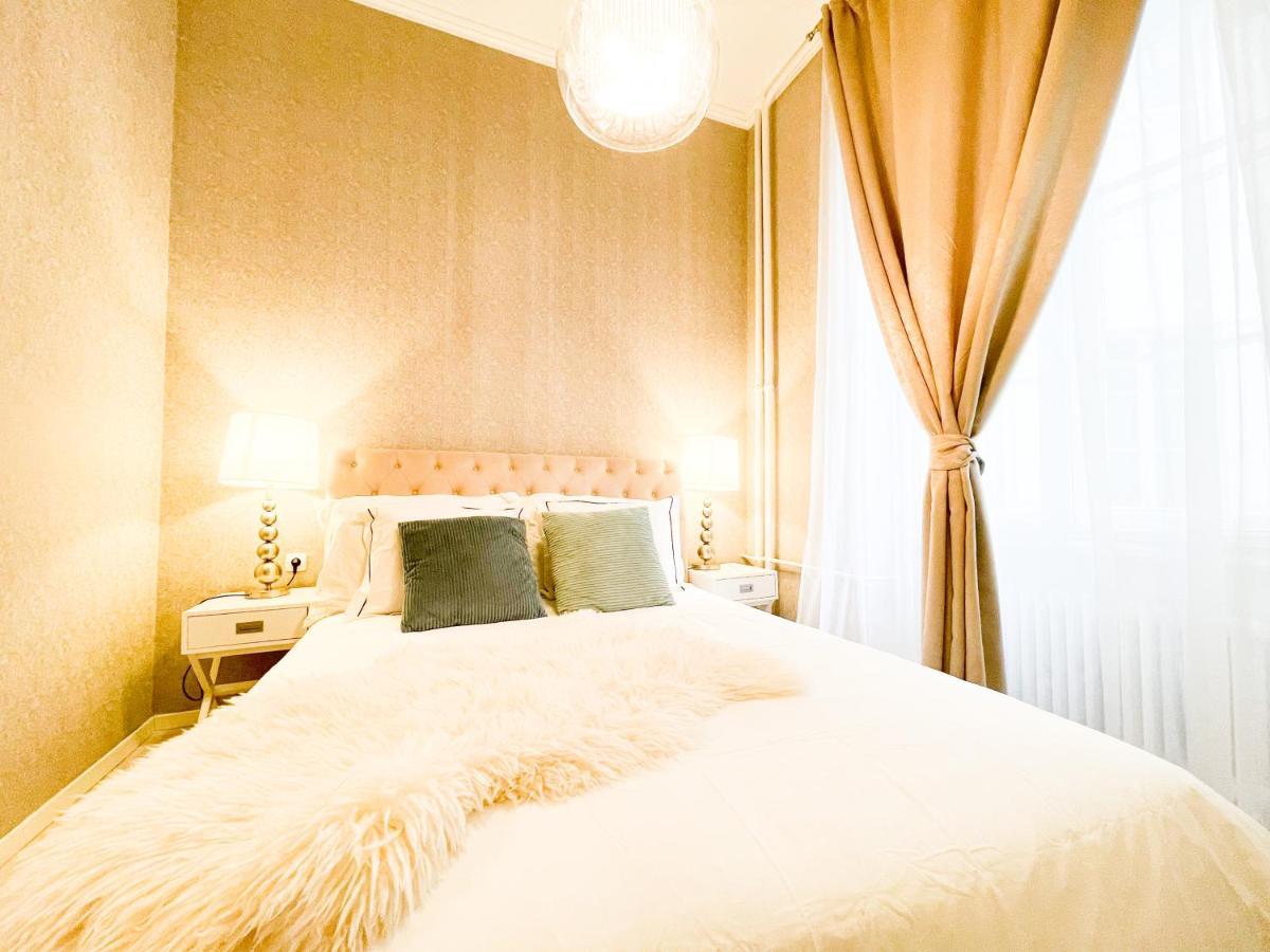 Apartamento Downtown Deak-ferris Wheel Luxury Budapest